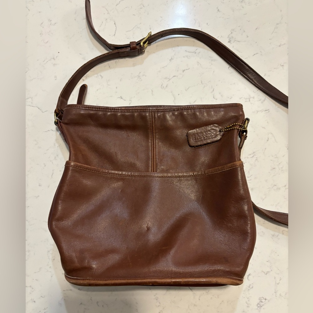 COACH Vintage Bucket Bag in Brown